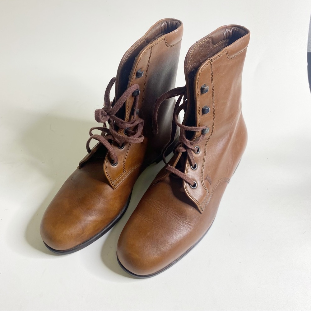 Tod's Brown Leather Lace up Ankle Boots